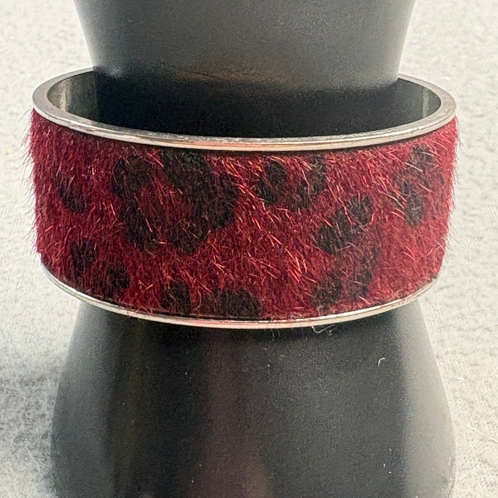 Red‎ Black Leopard Print Faux Fur Silver Tone Cuff Bracelet Statement Jewelry